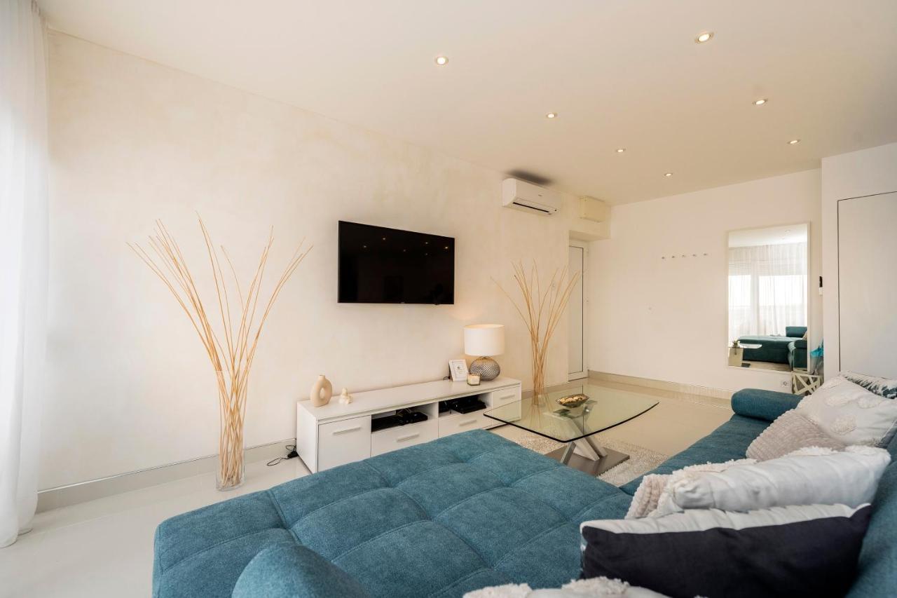 Urban Luxury Apartment ザダル エクステリア 写真